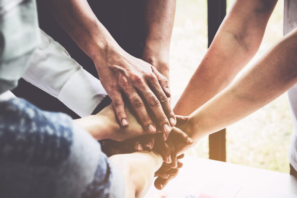 How to Create a Support Team During an Unplanned Pregnancy How to Create a Support Team During an Unplanned Pregnancy